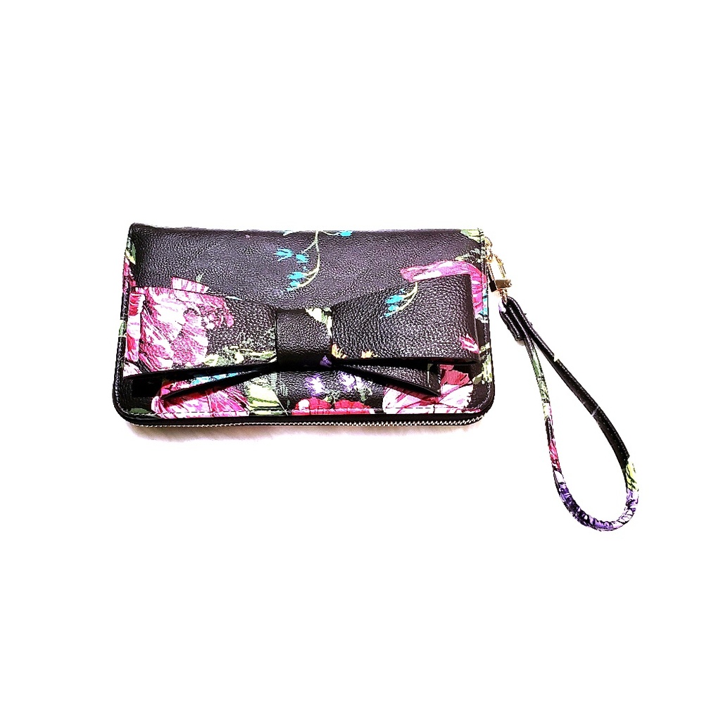 Betsey Johnson Wristlet